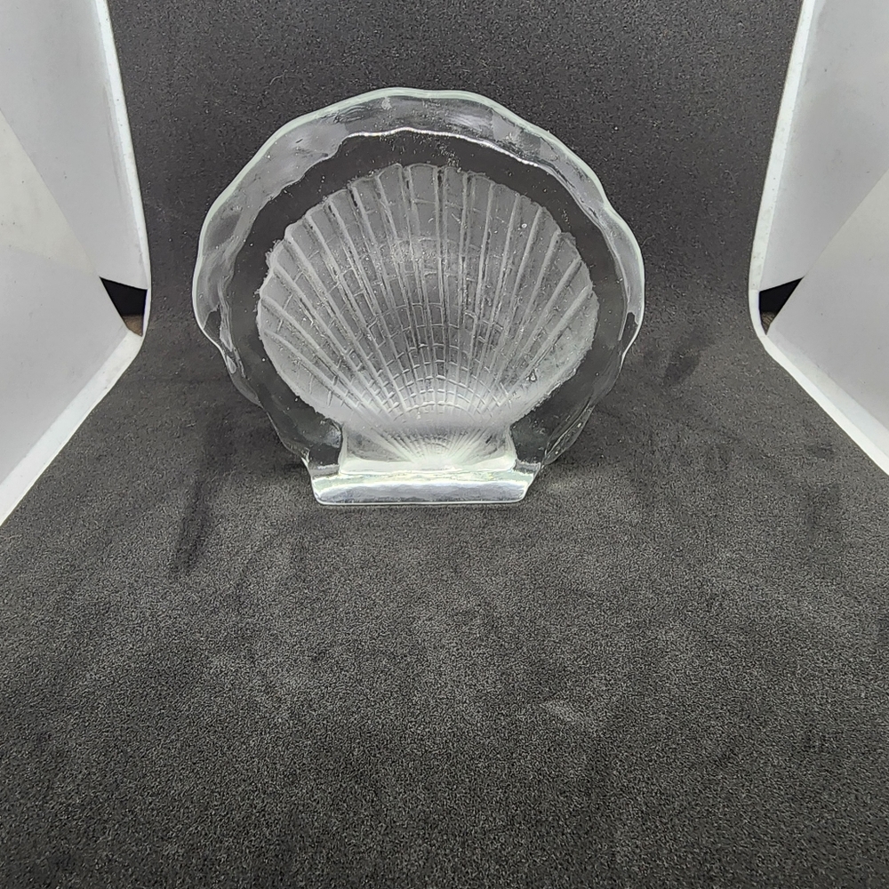 Seashell Paperweight - Picture 5 of 8